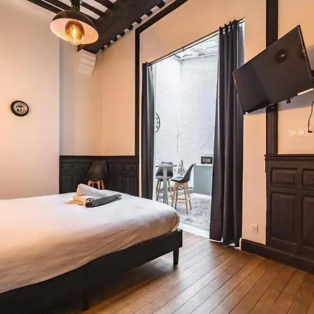 Steam, Baignoire Balneo Et Clim Διαμέρισμα