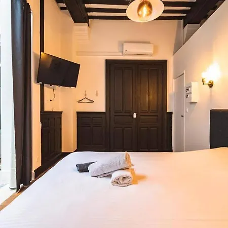 Steam, Baignoire Balneo Et Clim *